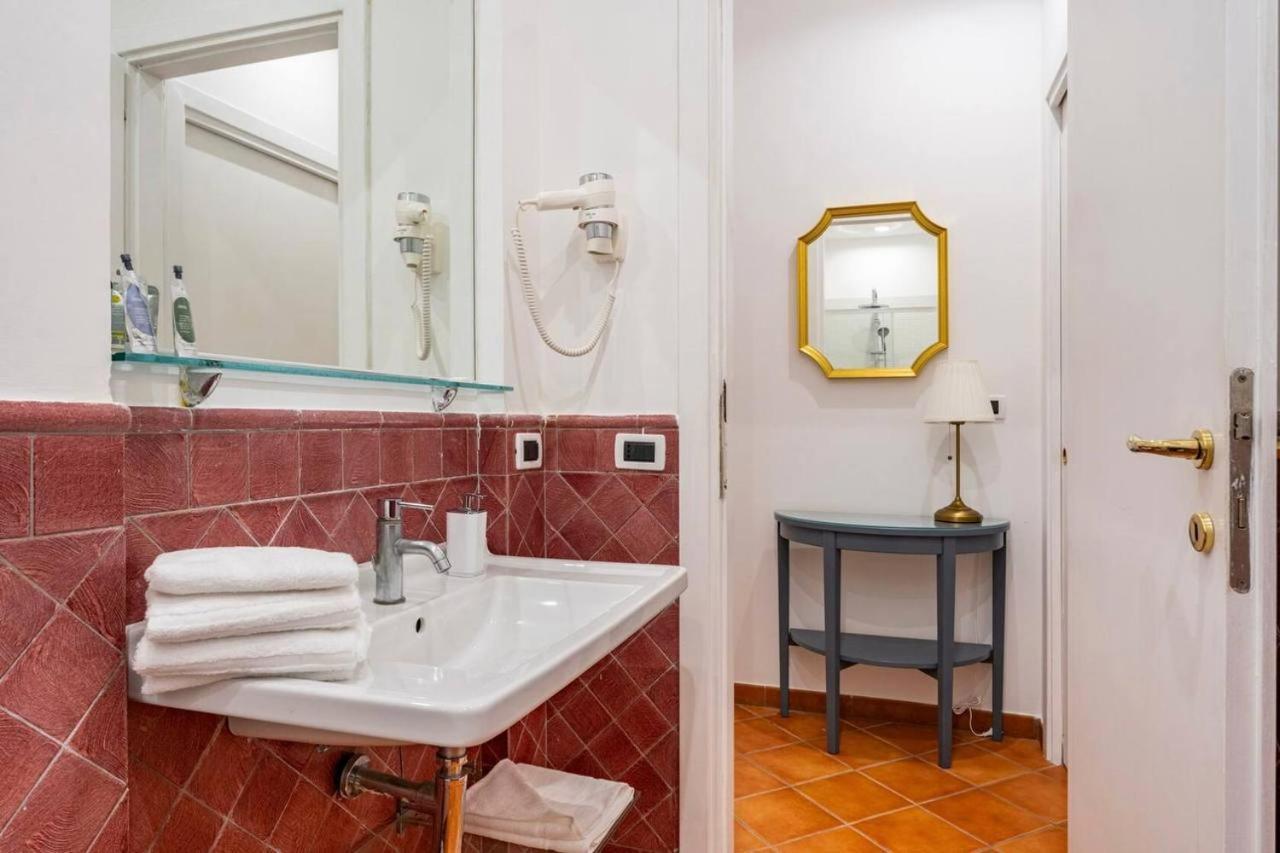 Fori Imperiali Luxe Mansion Hotell Rom Exteriör bild